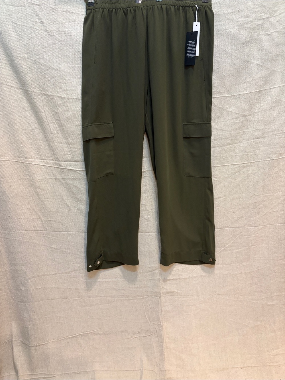 Women’s Olive Cargo Jogger Pants - Unbranded